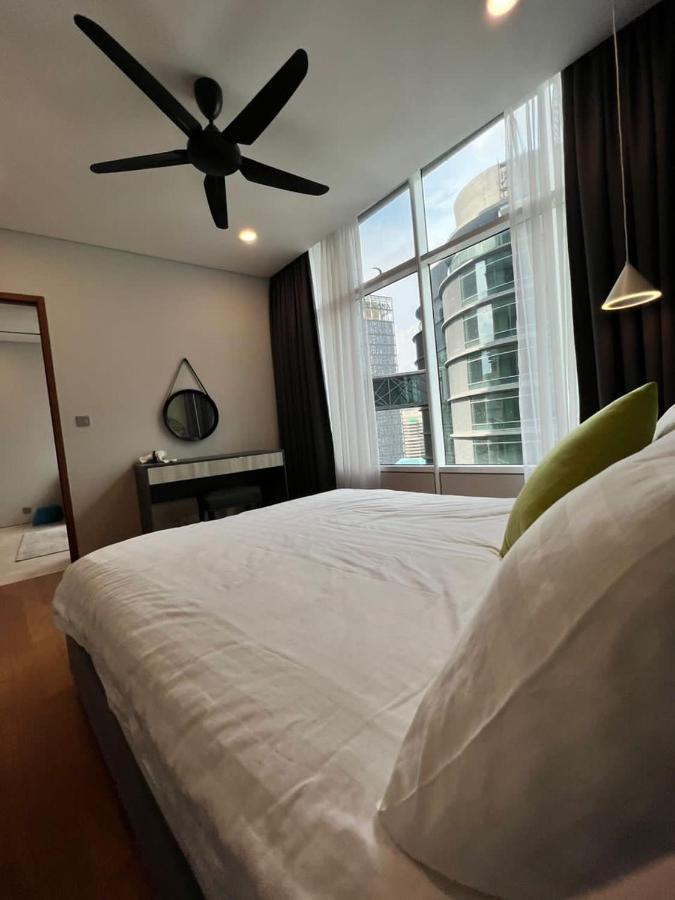 Klcc Sky Suites Куала-Лумпур Экстерьер фото