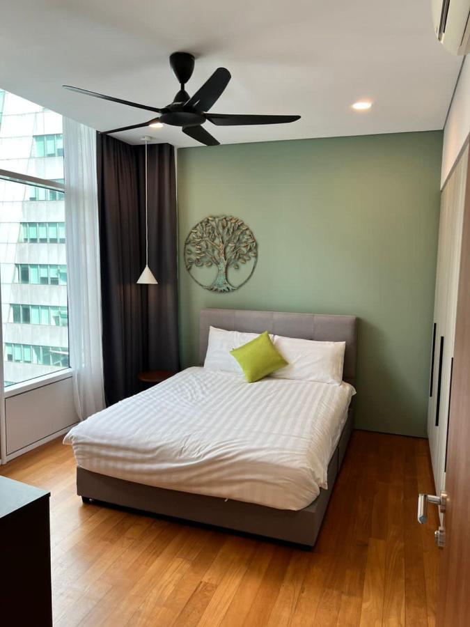 Klcc Sky Suites Куала-Лумпур Экстерьер фото